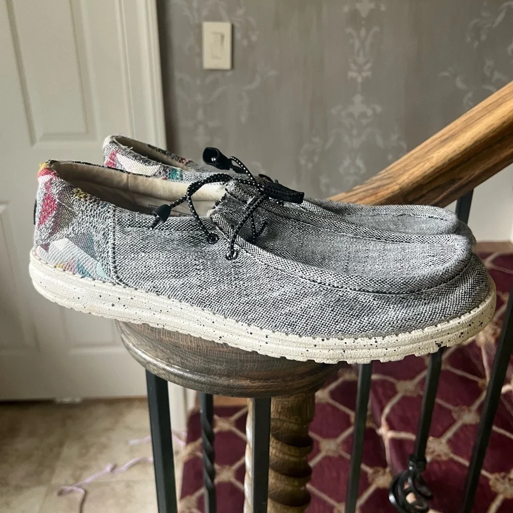 Hey Dude mens Wally Funk Etno Grey shoes very good condition.